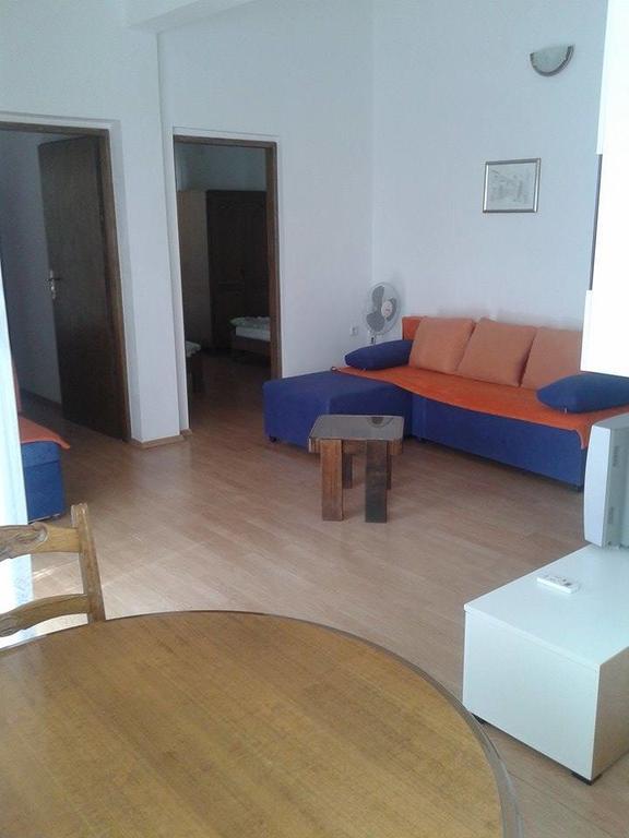 Apartments Stojanovic Ražanac Buitenkant foto